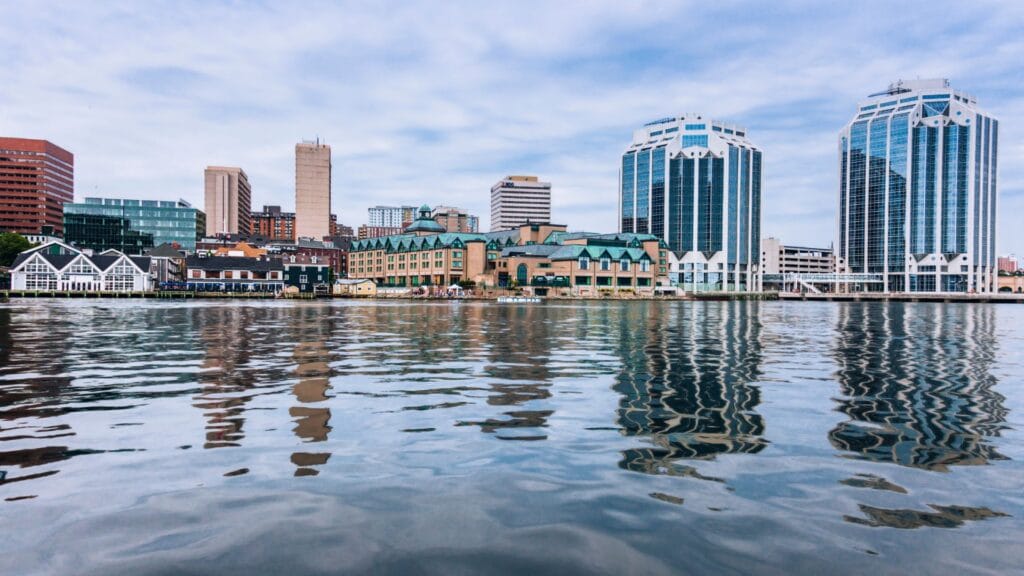 Hafenstadt Halifax an der Atlantikküste von Nova Scotia