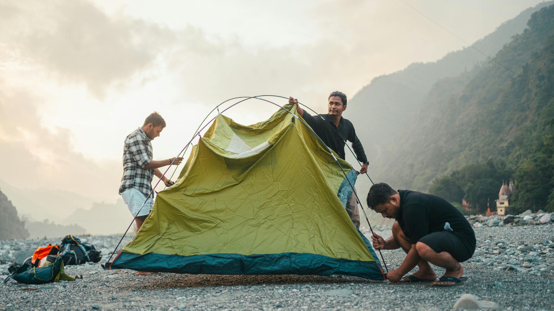 Campingplatz in den kanadischen Bergen
